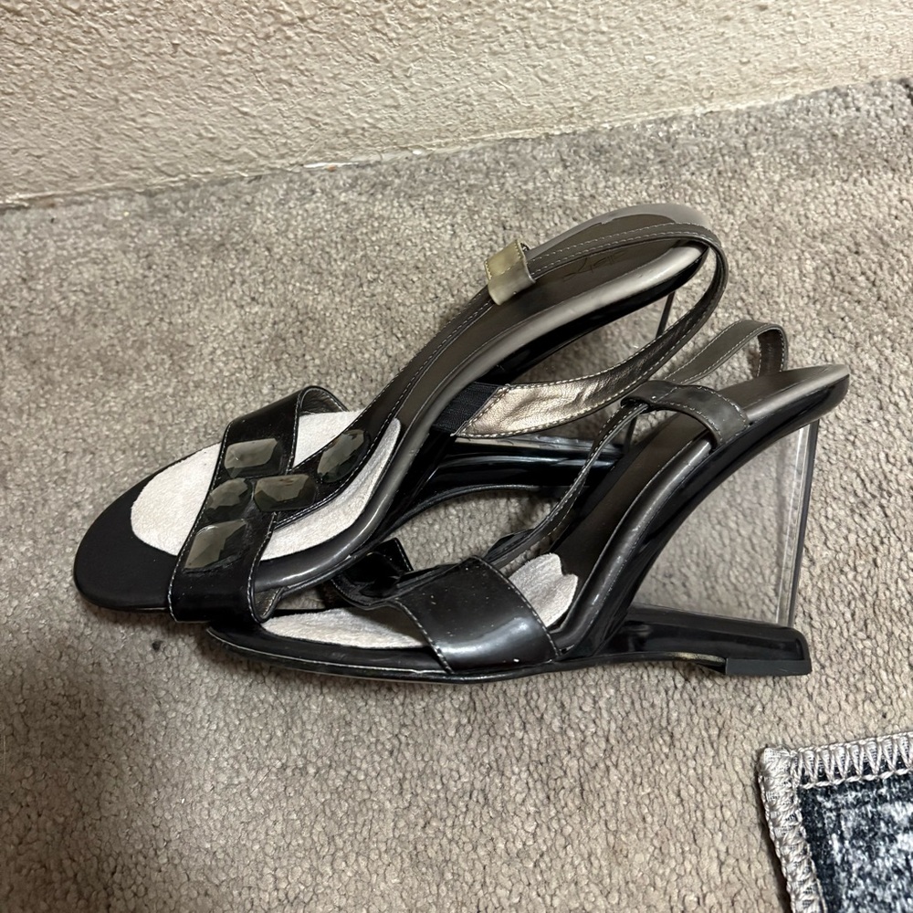 Alisha Levine Black Wedge Sandals